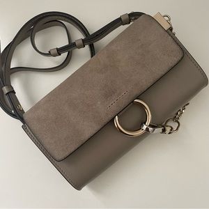 Chloe Faye leather crossbody bag in Motty Grey